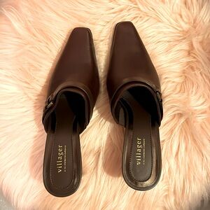 Villager (a Liz Claiborne Company) Women’s Brown Heel Size 7.5 , New in Box